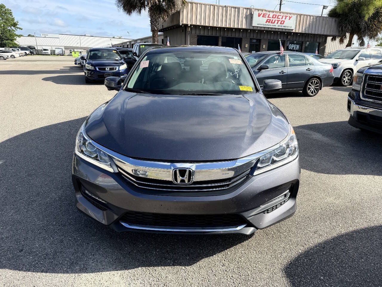 Used 2016 Honda Accord EX image 4
