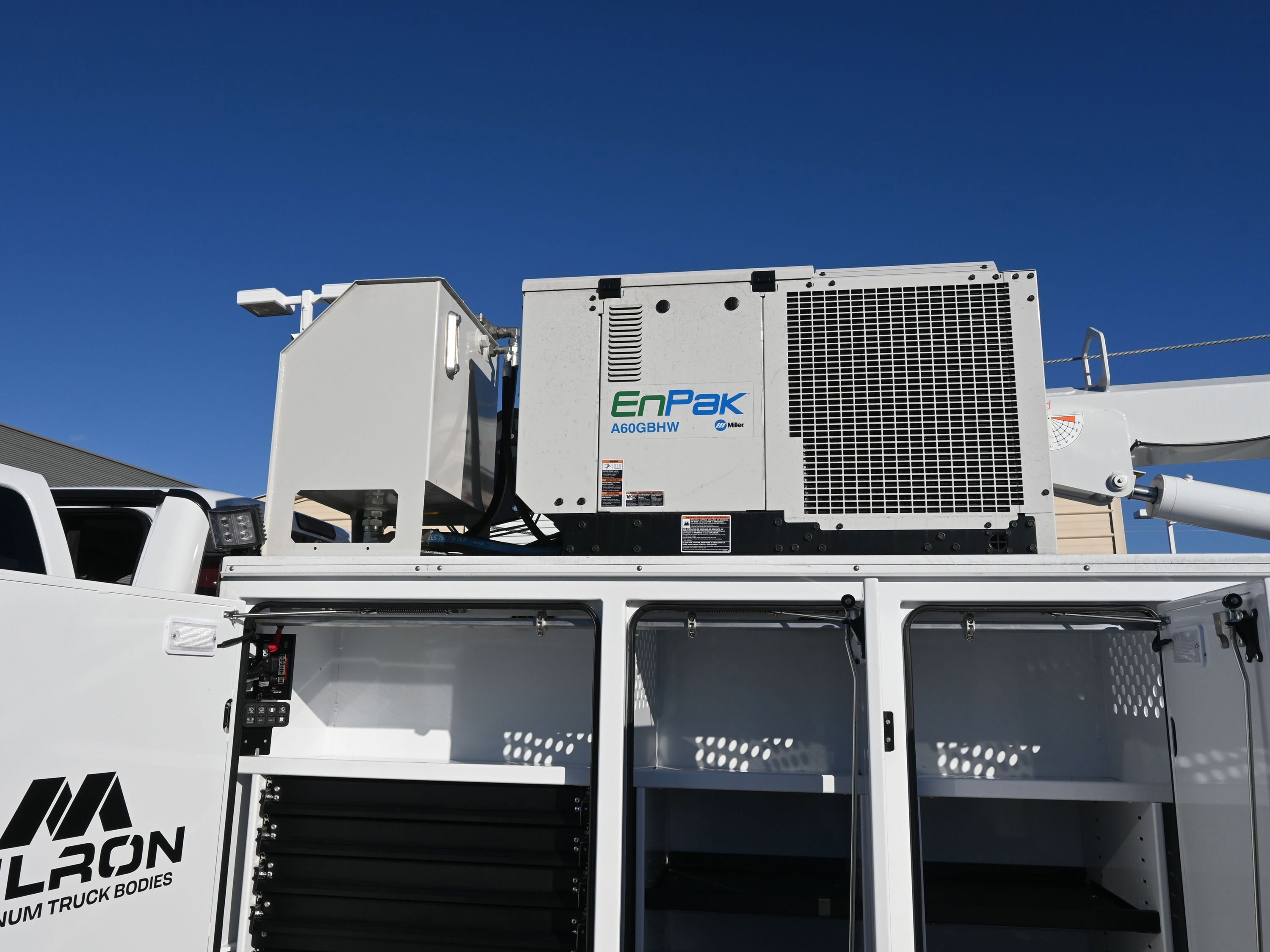 New 2026 Ford F750 2WD SuperCab Super Duty image 27