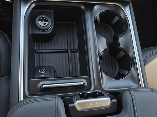 New 2026 Ford Expedition Active RWD image 26
