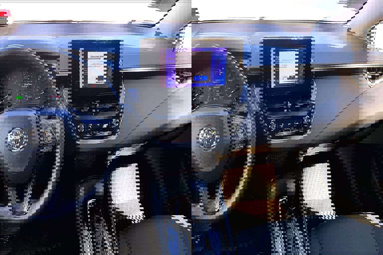 Used 2023 Toyota Corolla LE w/ LE Convenience Package AWD/4WD image 7