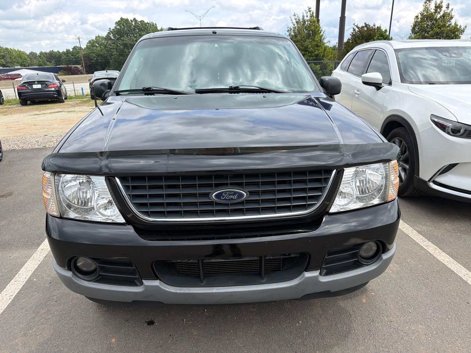 Used 2002 Ford Explorer XLT AWD/4WD image 3