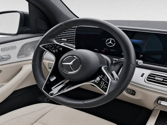 Used 2025 Mercedes-Benz GLE 350 4MATIC image 20