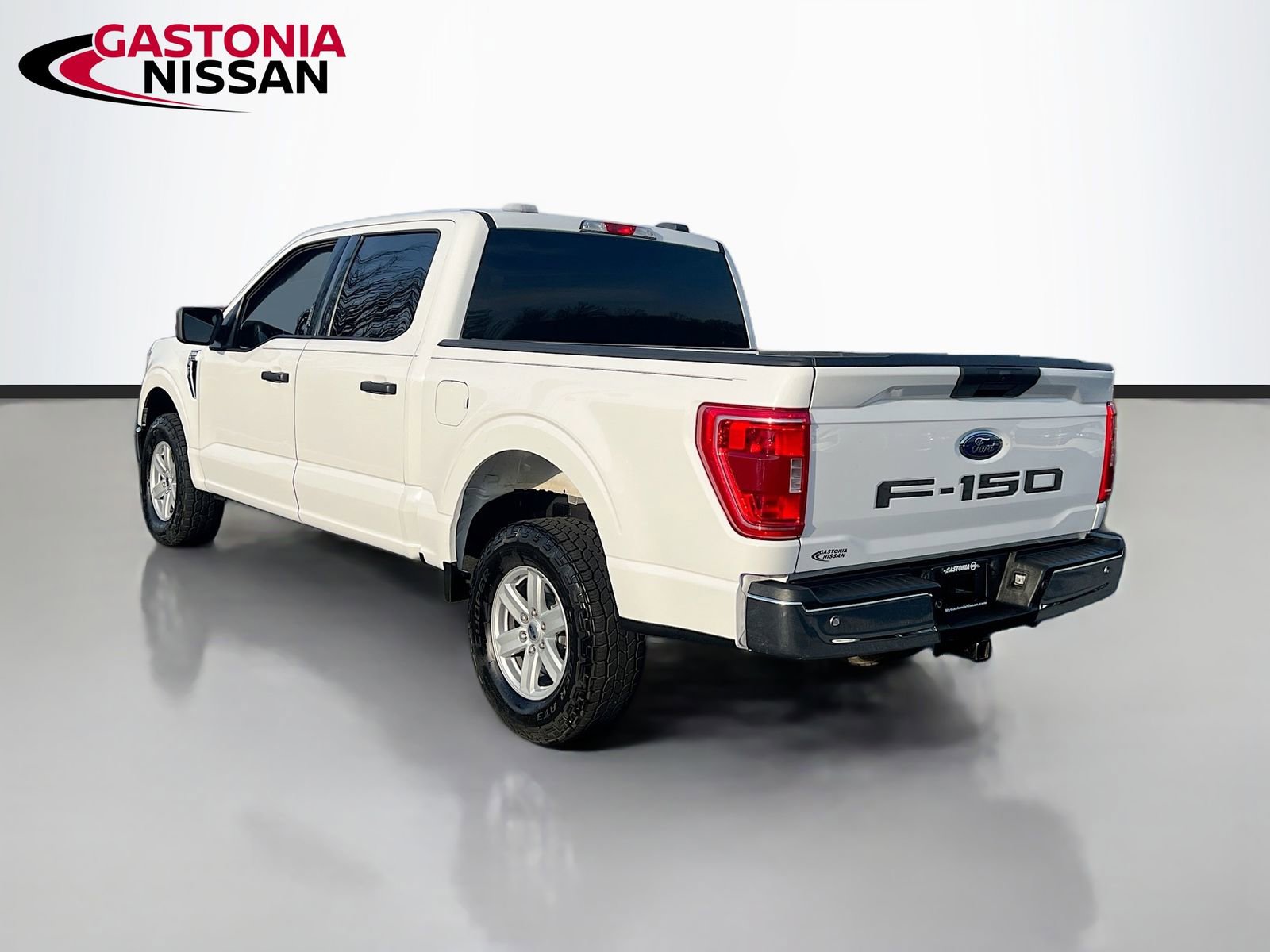 Used 2022 Ford F150 XLT w/ Equipment Group 301A Mid image 6