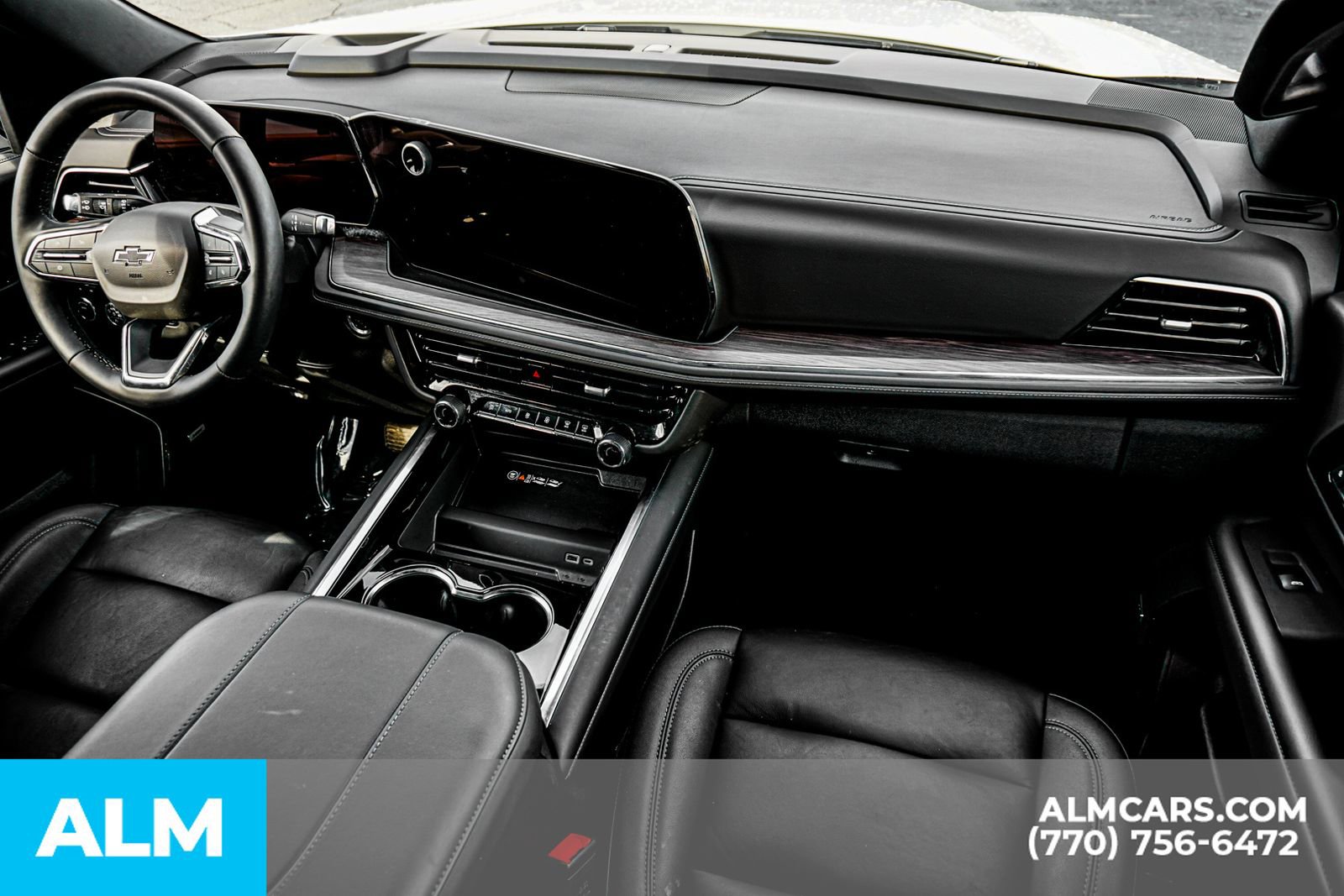 Used 2025 Chevrolet Tahoe Z71 w/ Comfort Package image 25