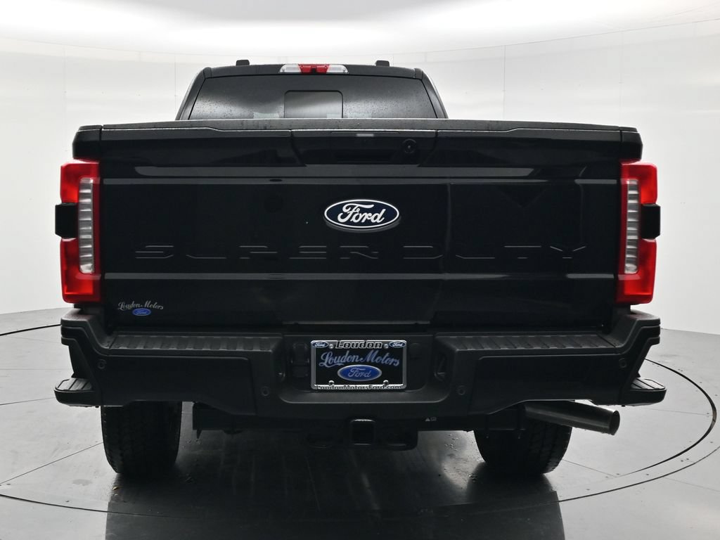 New 2027 Ford F350 Lariat w/ Black Appearance Package AWD/4WD image 6