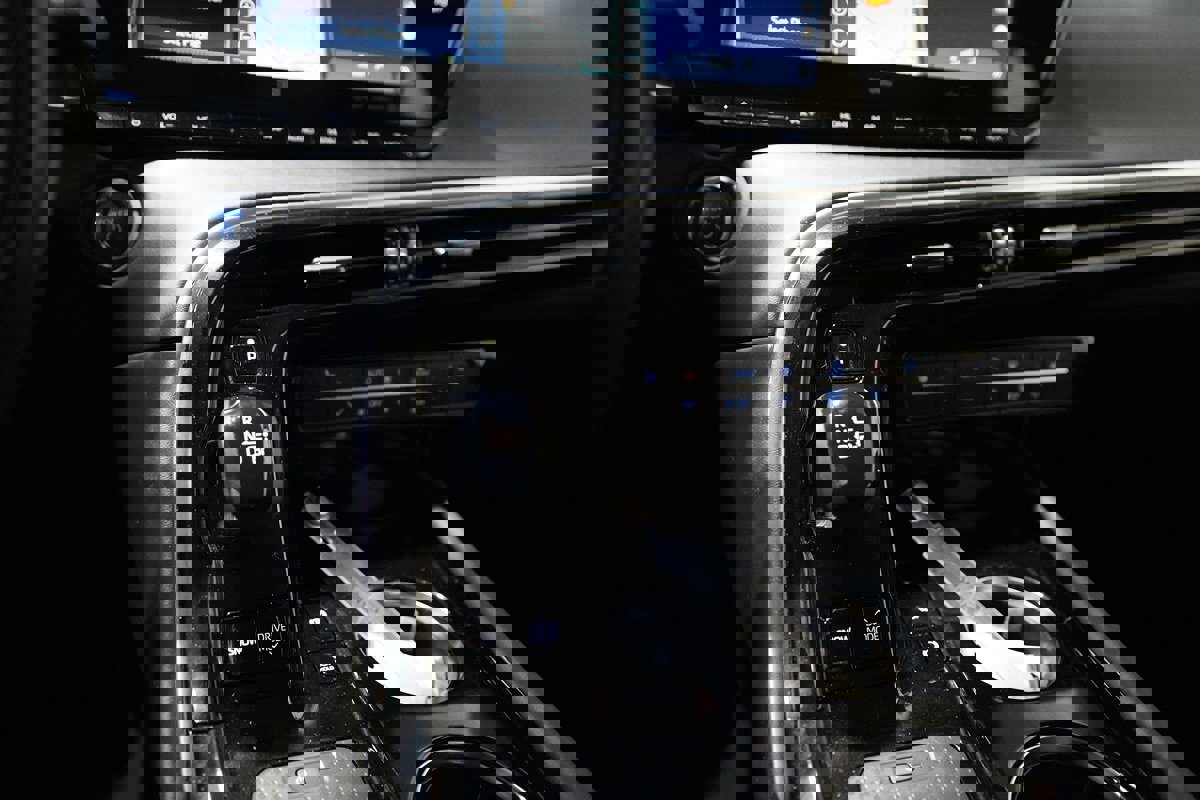 Used 2021 Toyota Mirai XLE w/ Advanced Technology Package image 8