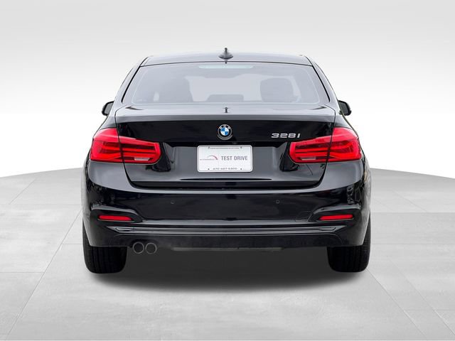 Used 2016 BMW 328i Sedan RWD image 4