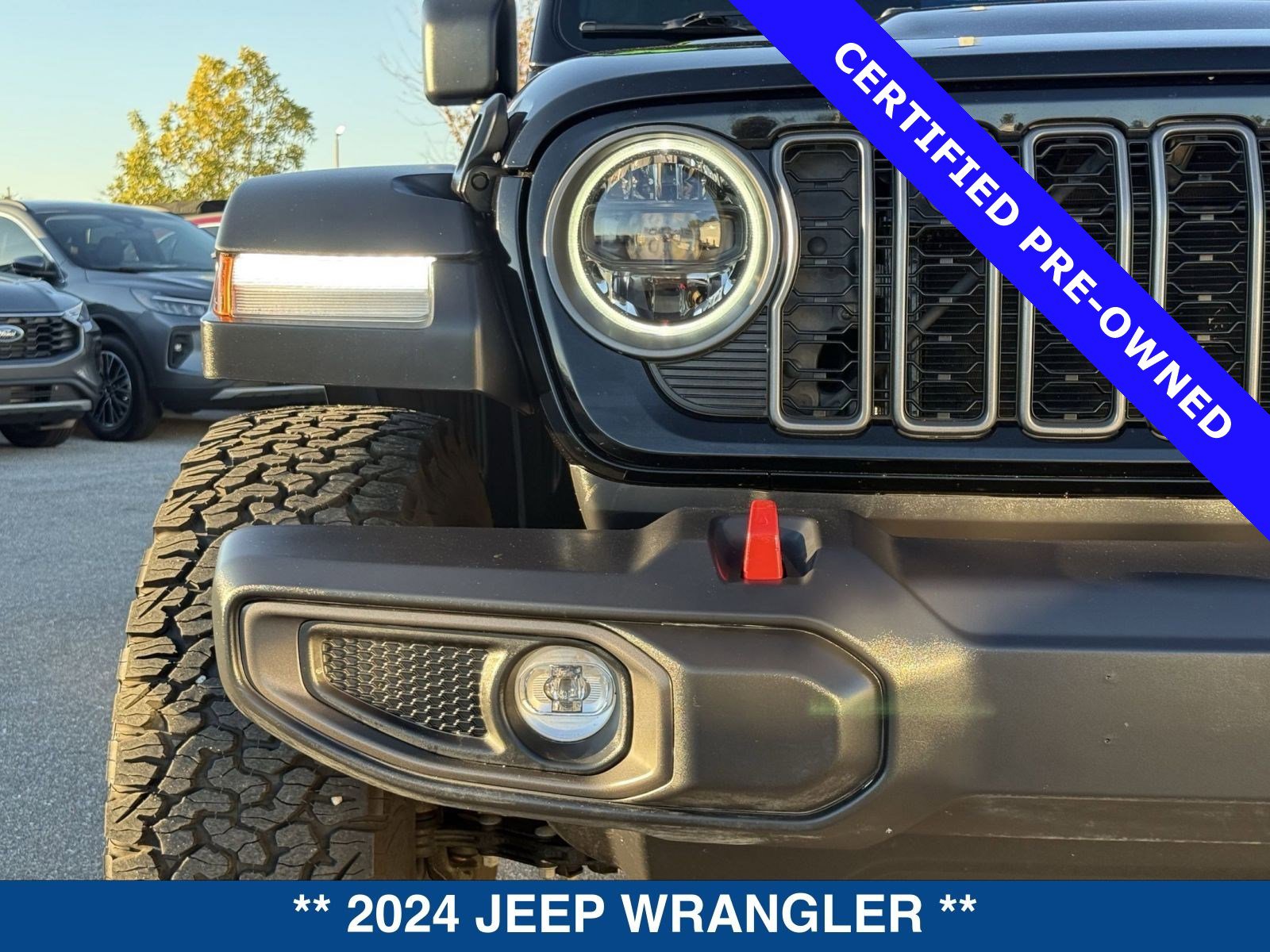 Used 2024 Jeep Wrangler Unlimited Rubicon w/ XTREMEE 35" Tire Package image 9