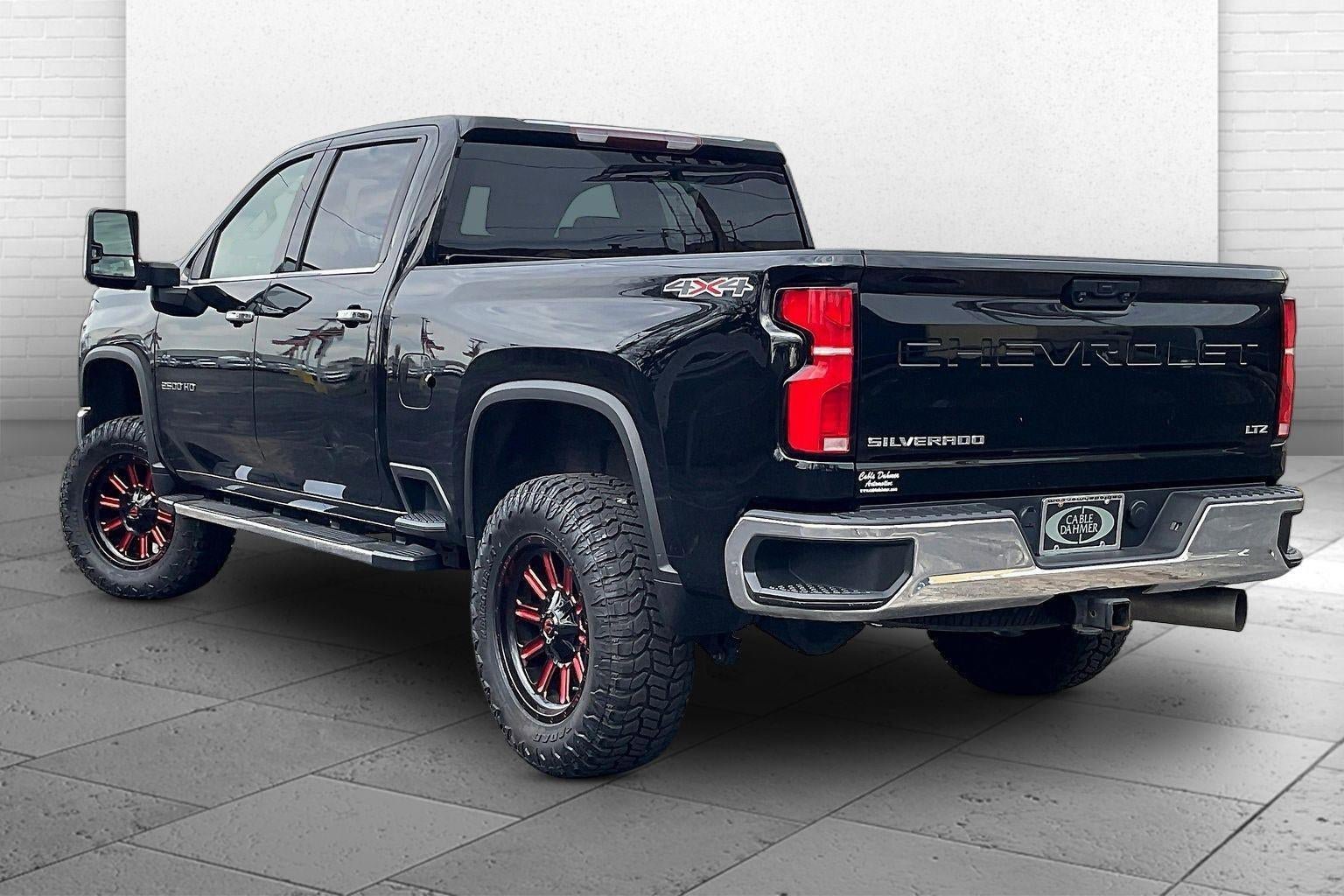 Used 2024 Chevrolet Silverado 2500 LTZ AWD/4WD image 11