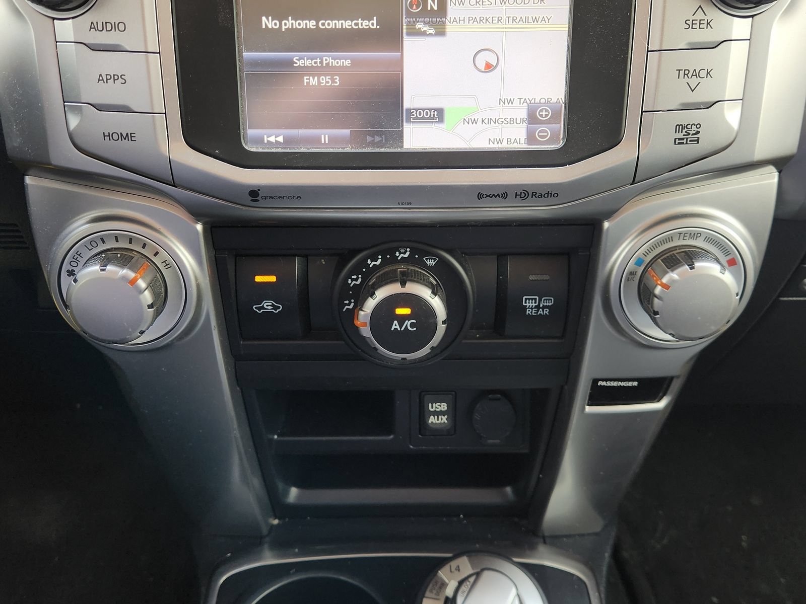 Used 2018 Toyota 4Runner SR5 Premium AWD/4WD image 22