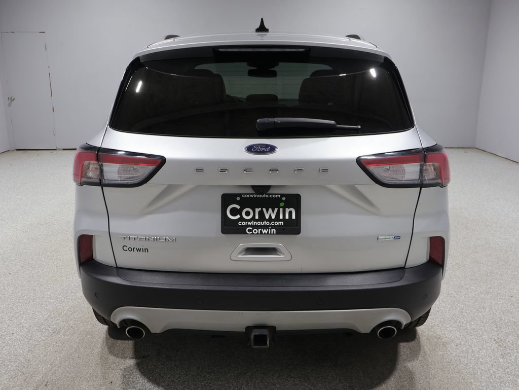 Used 2020 Ford Escape Titanium AWD/4WD video 3