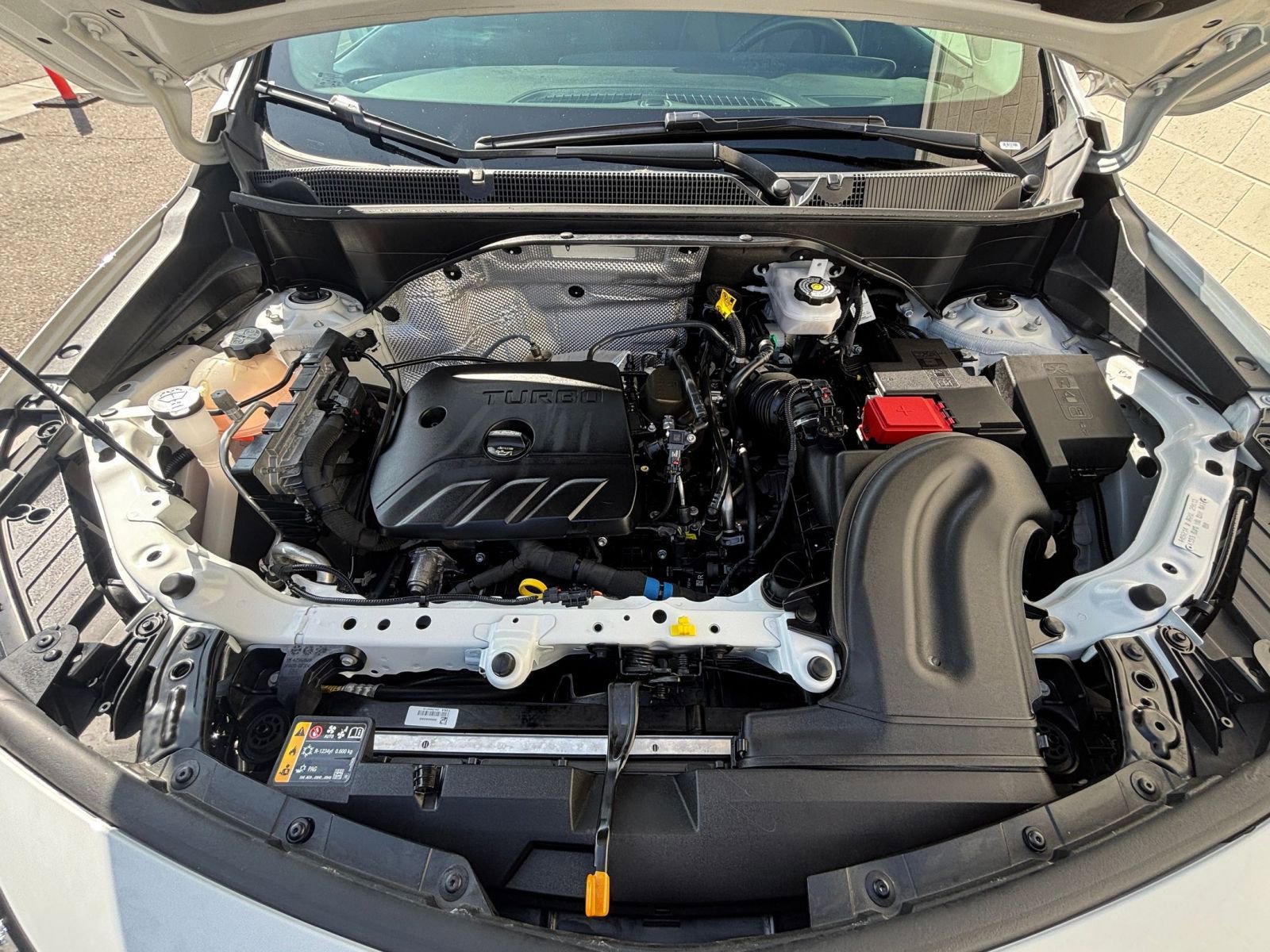 Used 2025 Buick Encore GX Preferred image 32