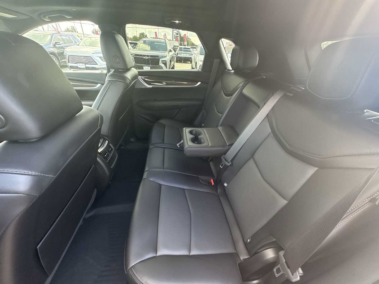 Certified 2025 Cadillac XT5 Sportv w/ Technology Package AWD/4WD image 27