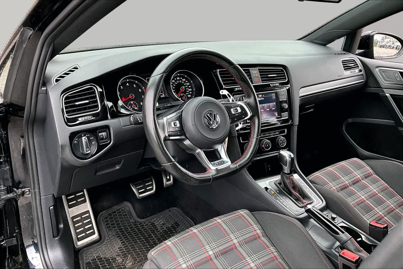 Used 2021 Volkswagen GTI S FWD image 18