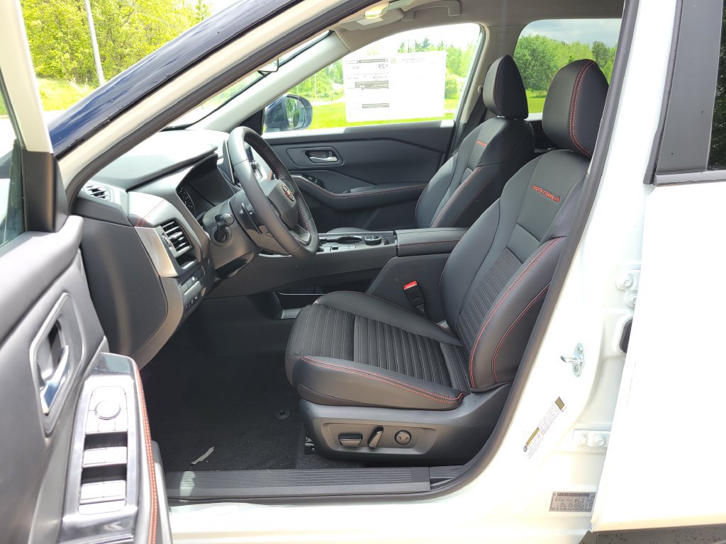 New 2026 Nissan Rogue SV w/ Rock Creek Premium Package AWD/4WD image 10