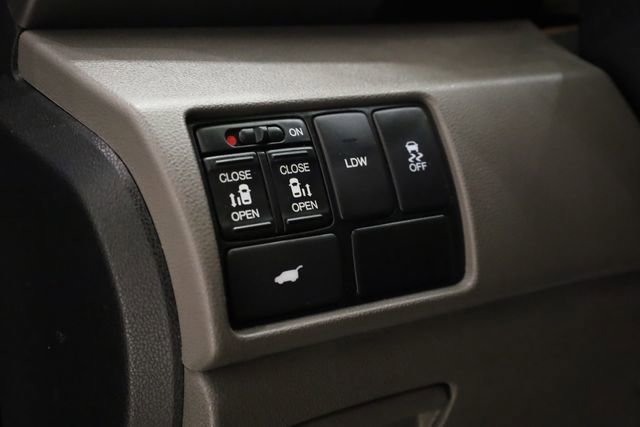 Used 2016 Honda Odyssey EX-L image 14