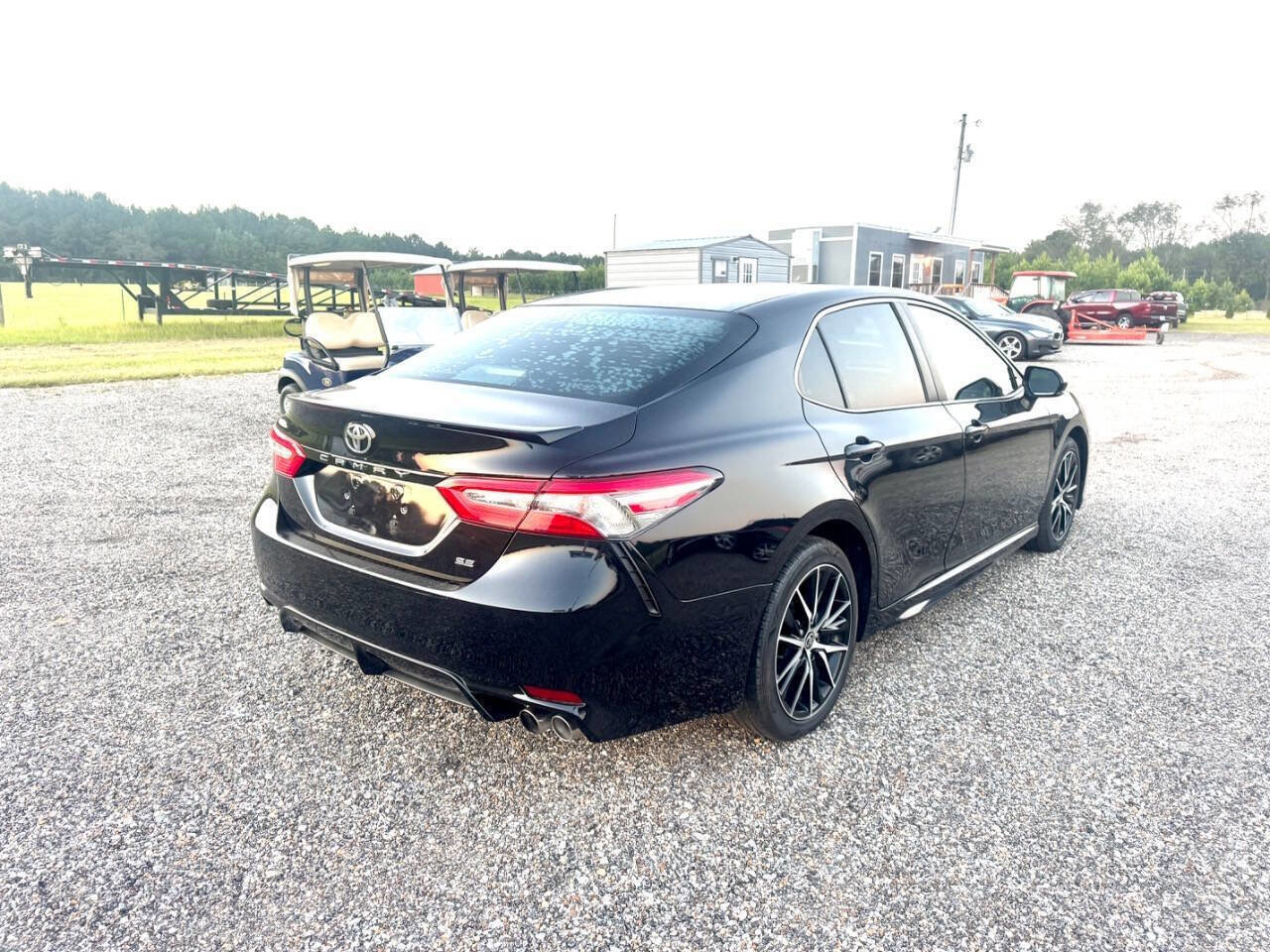 Used 2018 Toyota Camry SE image 7