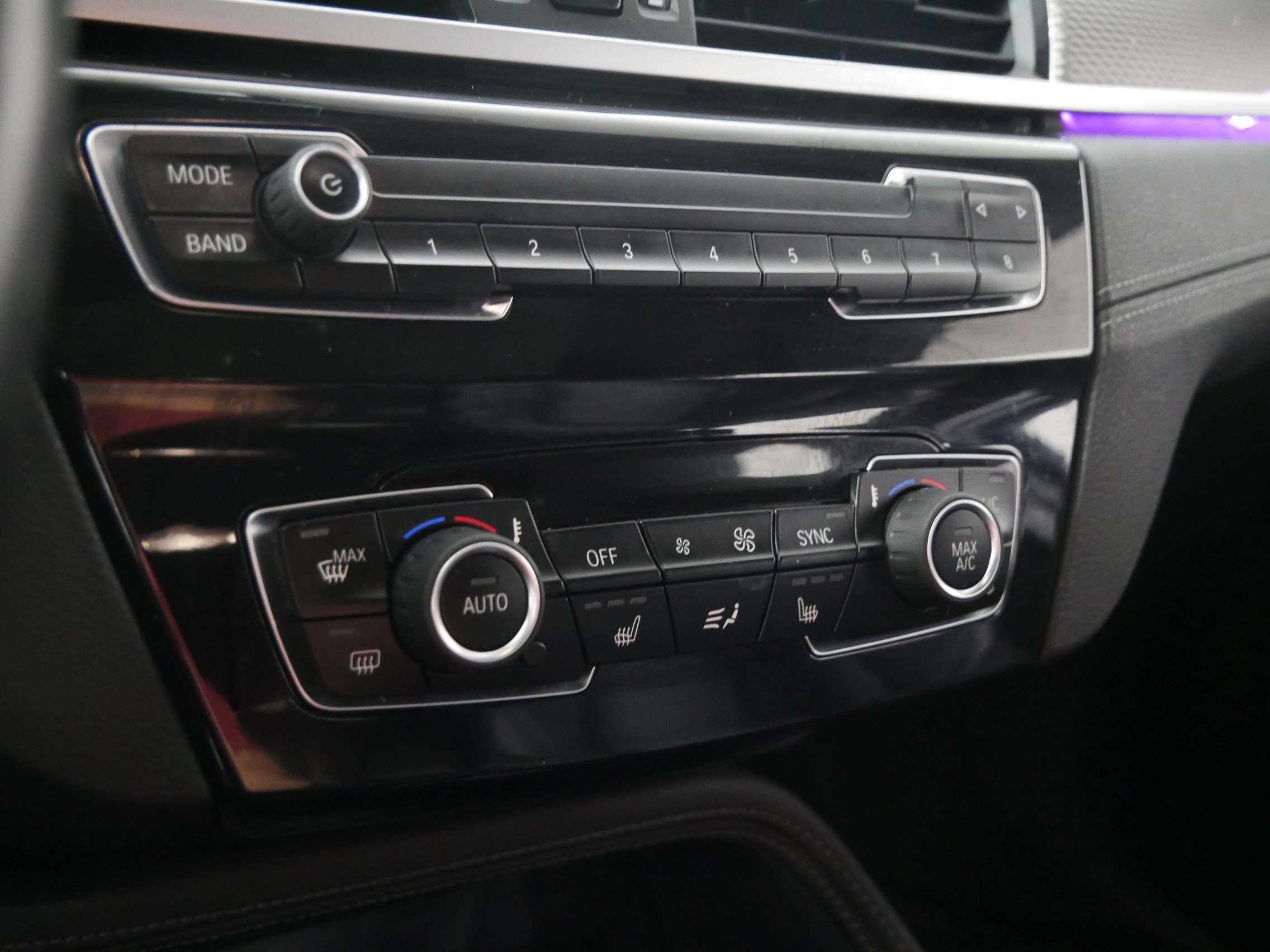 Used 2020 BMW X2 M35i image 23