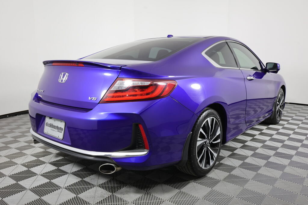 Used 2017 Honda Accord EX-L image 2