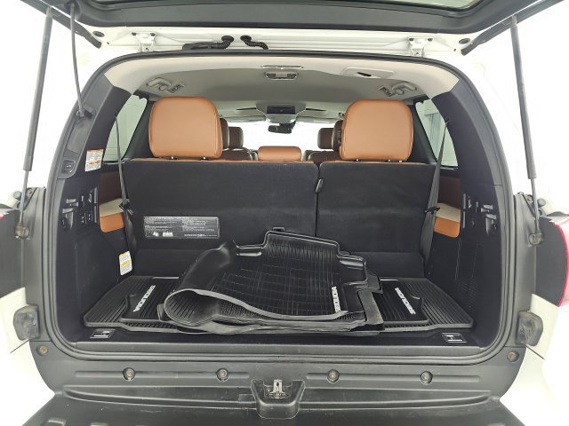 Used 2019 Toyota Sequoia Platinum AWD/4WD image 38