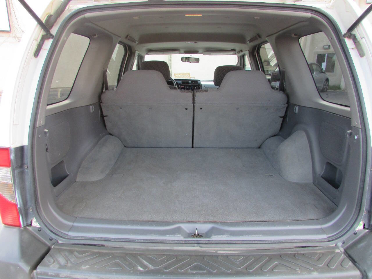 Used 2000 Nissan Xterra XE image 25