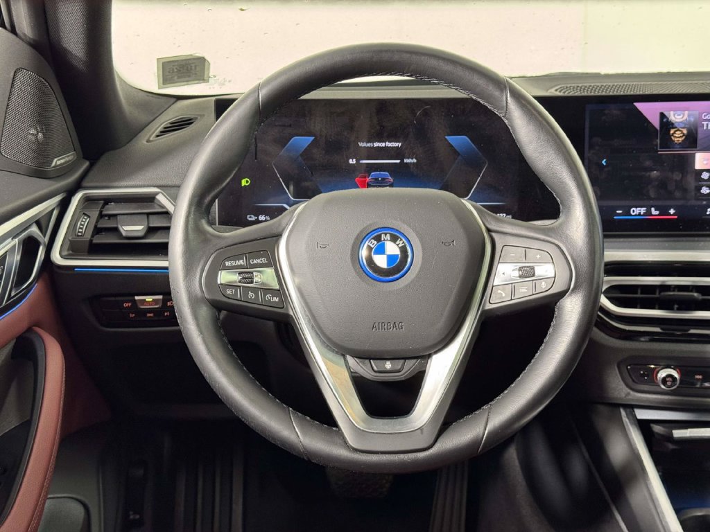 Used 2024 BMW i4 eDrive35 w/ Premium Package RWD image 19