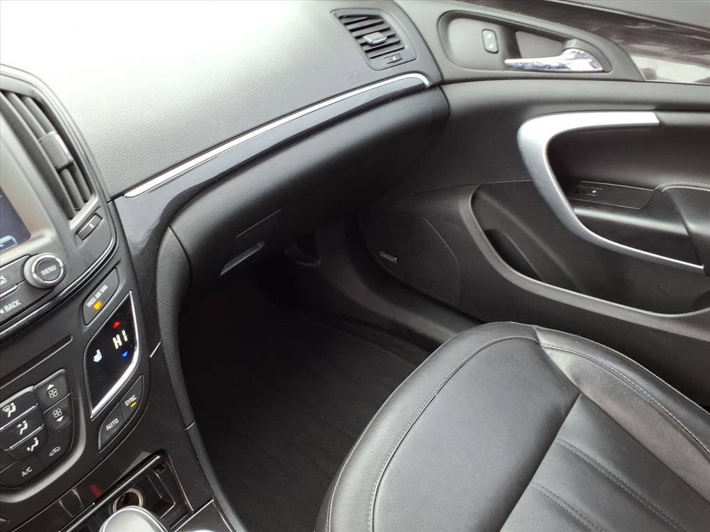 Used 2017 Buick Regal Premium w/ Driver Confidence Package #1 image 33