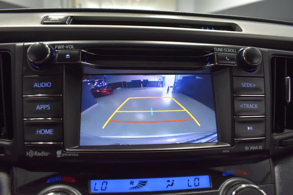 Used 2018 Toyota RAV4 XLE w/ Plus Extra Value Package FWD image 26