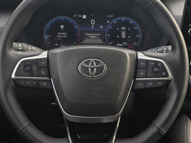 Certified 2025 Toyota Grand Highlander AWD image 26