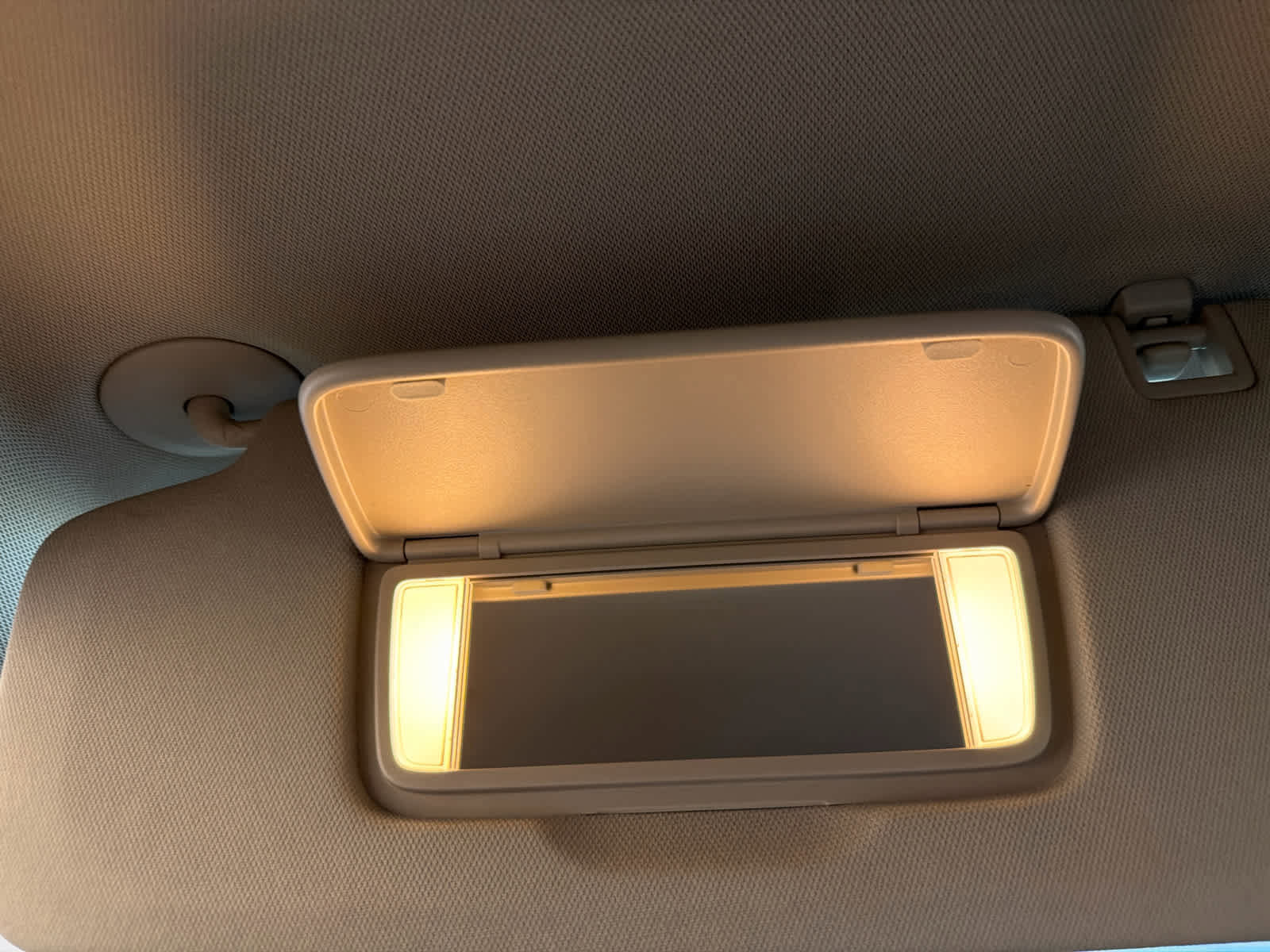 Certified 2023 Buick Encore GX Preferred w/ Cold Weather Comfort Package image 44