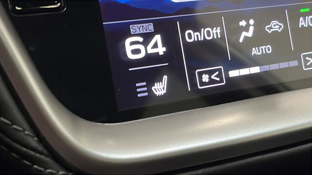 Used 2022 Subaru Outback Limited image 36