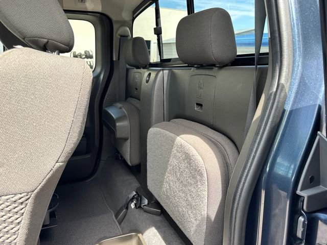 Used 2019 Nissan Frontier SV w/ Value Truck Package AWD/4WD image 11