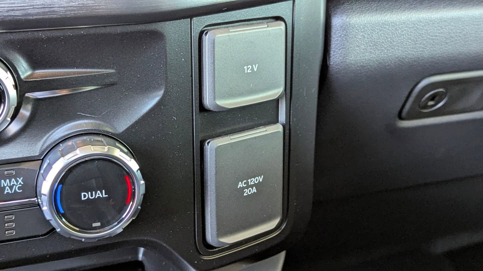 New 2026 Ford F250 Lariat image 29