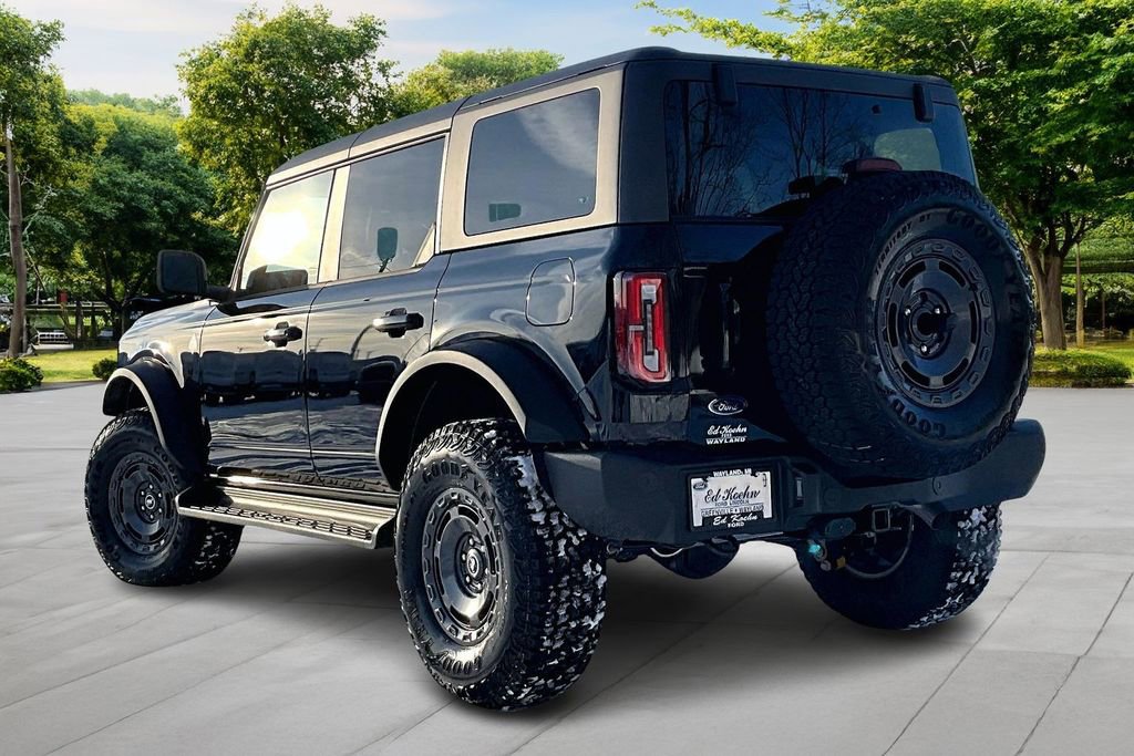 New 2025 Ford Bronco Outer Banks w/ Sasquatch Package image 3