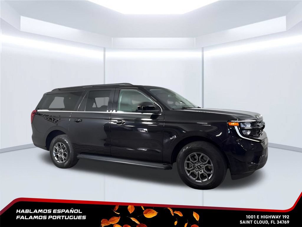 Used 2025 Ford Expedition Max Active AWD/4WD image 12