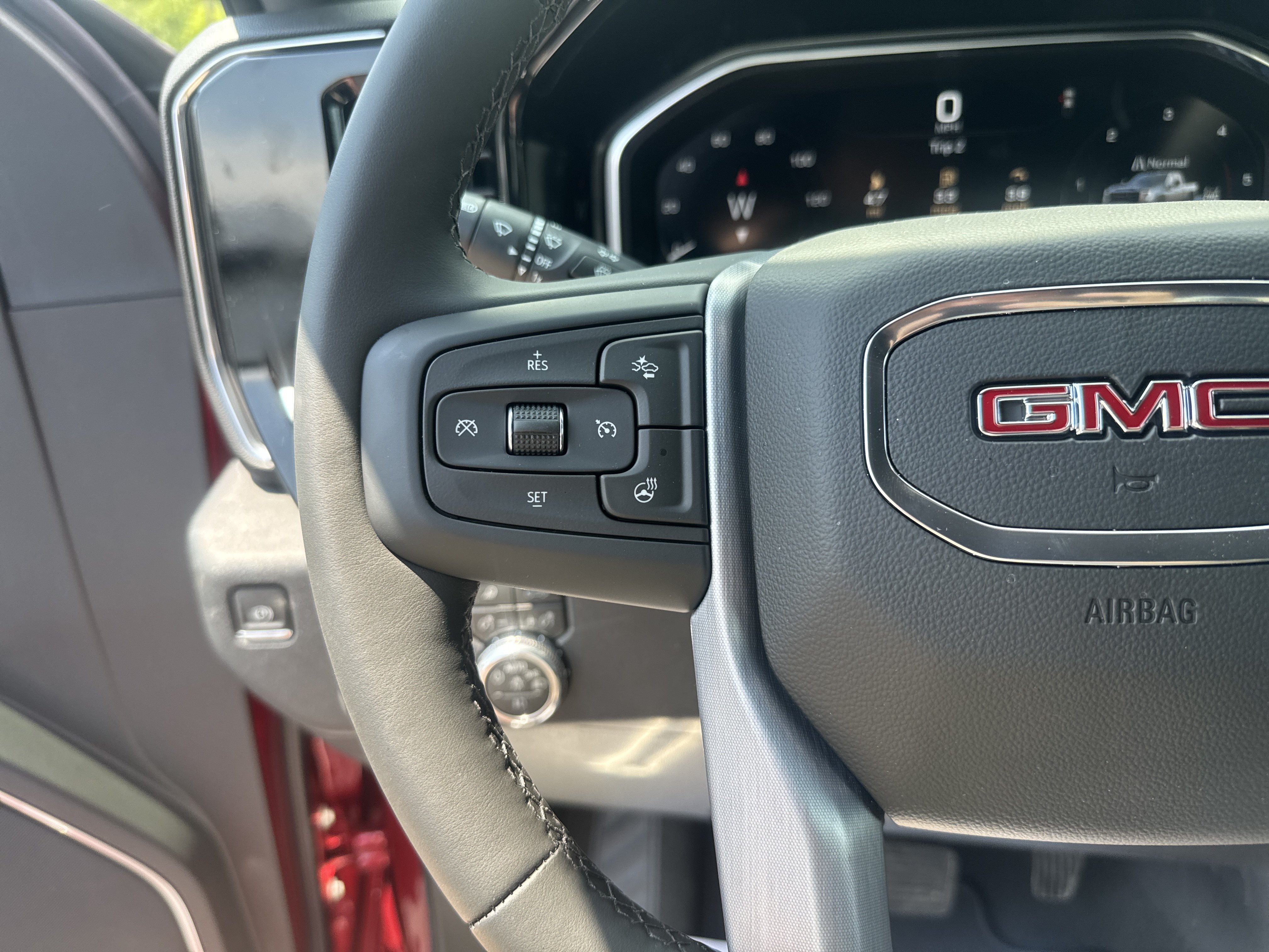 New 2026 GMC Sierra 2500 SLT AWD/4WD image 18