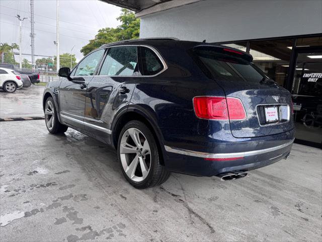 Used 2019 Bentley Bentayga AWD/4WD image 4