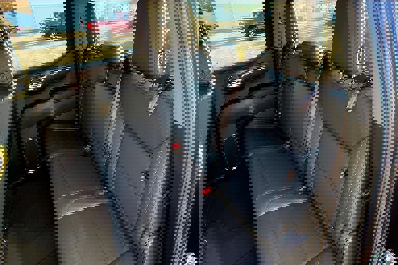 Used 2025 GMC Sierra 1500 SLT image 19