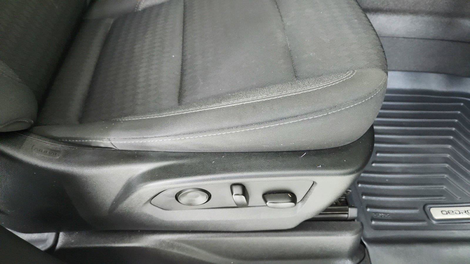 Used 2023 Chevrolet Tahoe LS AWD/4WD image 27