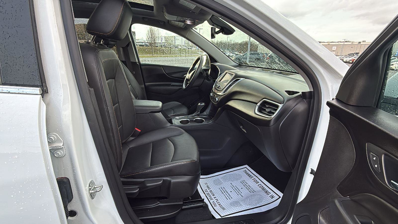 Used 2021 Chevrolet Equinox LT AWD/4WD image 16