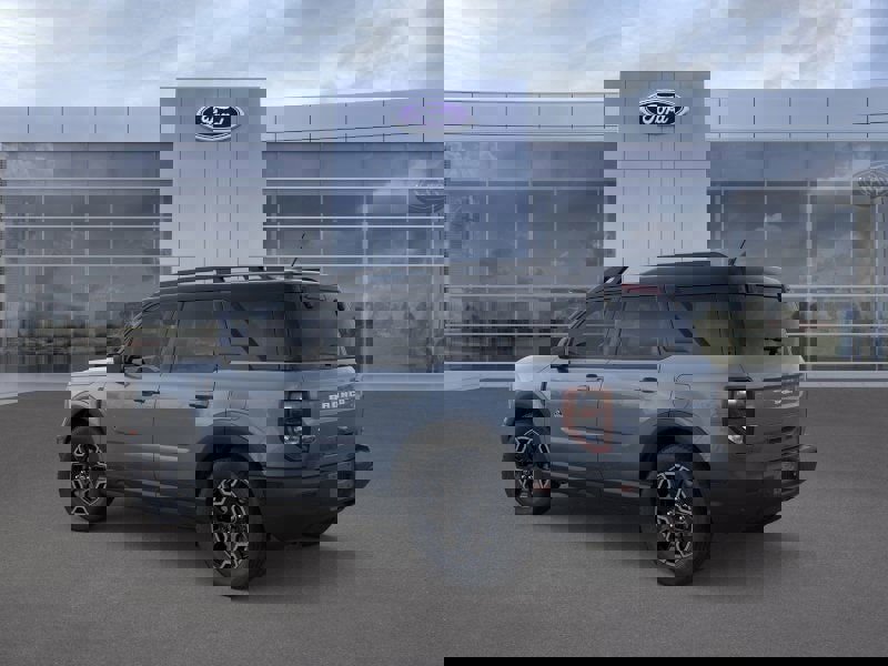 New 2025 Ford Bronco Sport Outer Banks image 4