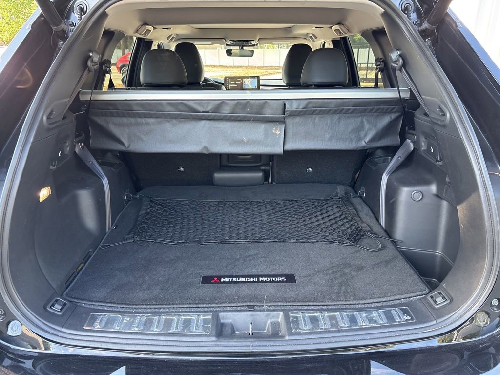Used 2025 Mitsubishi Outlander SE FWD image 30
