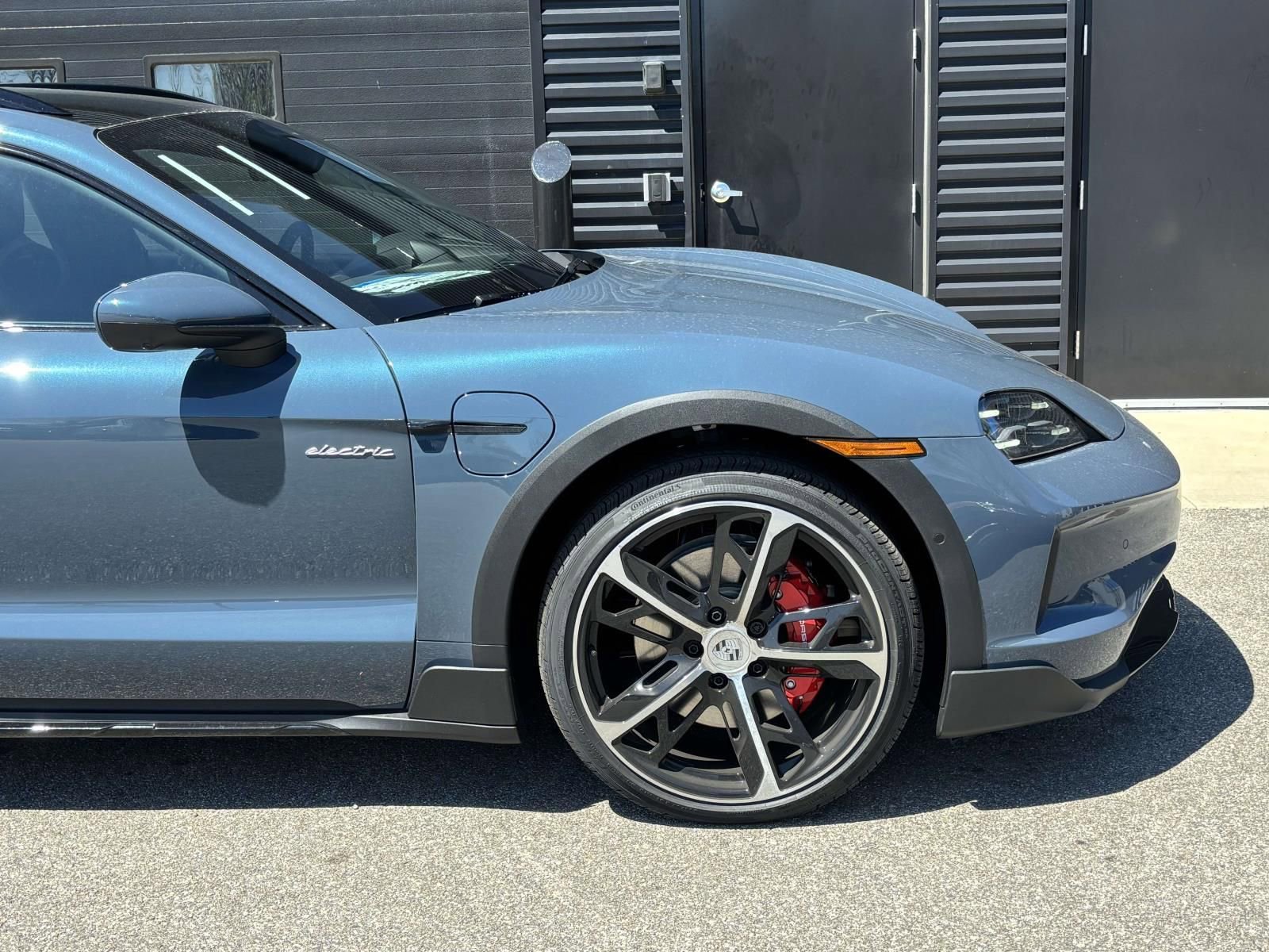 New 2026 Porsche Taycan 4S AWD/4WD image 14