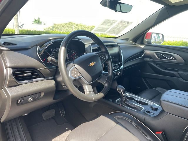 Used 2023 Chevrolet Traverse Premier FWD image 10