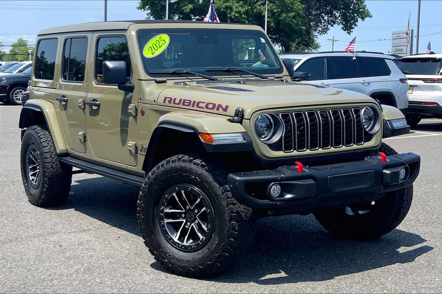 Certified 2025 Jeep Wrangler Unlimited Rubicon AWD/4WD image 2