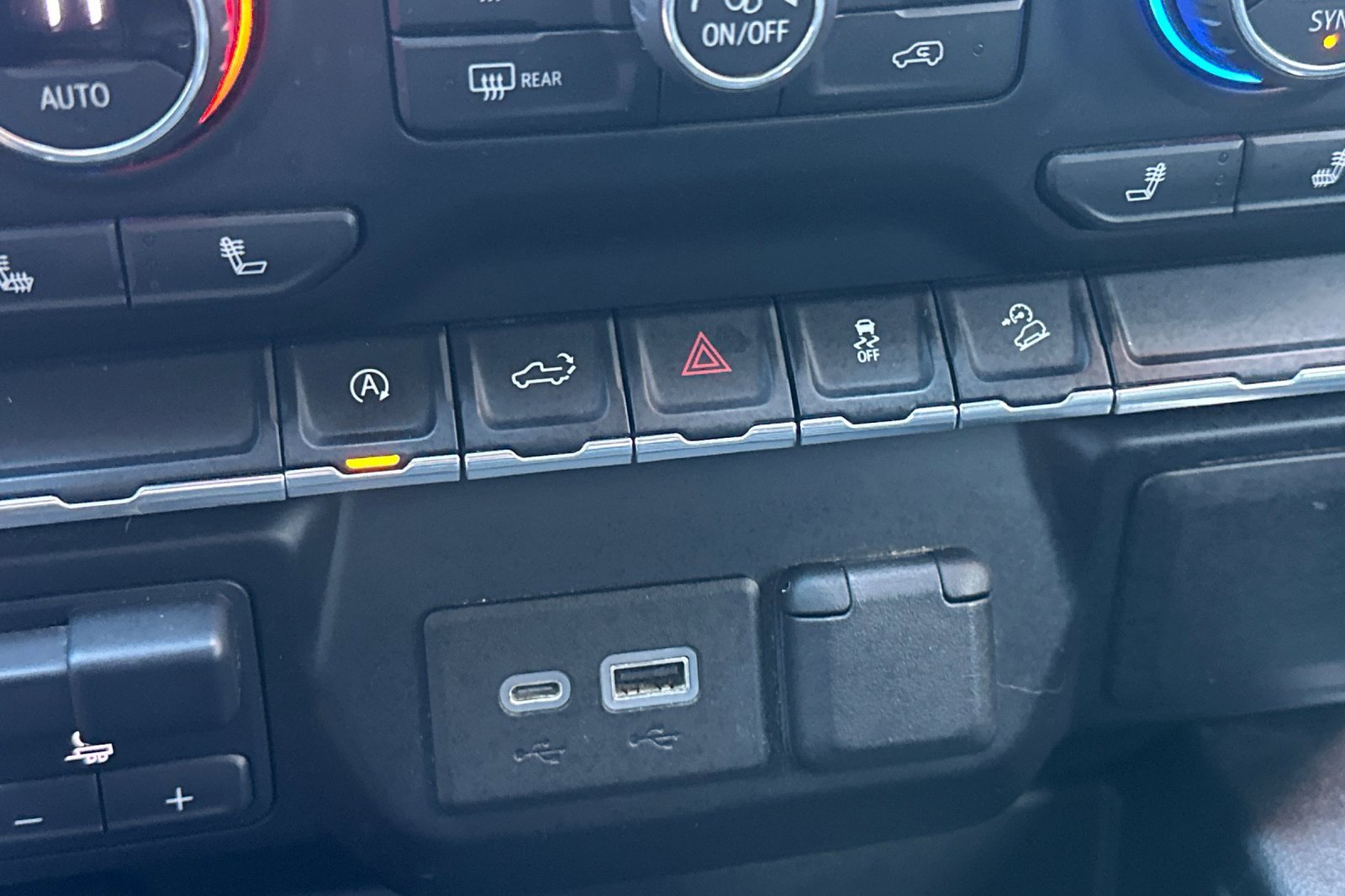 Used 2021 Chevrolet Silverado 1500 LT Trail Boss image 30