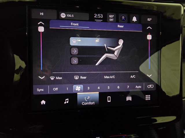 Used 2023 Jeep Grand Cherokee L Laredo image 24