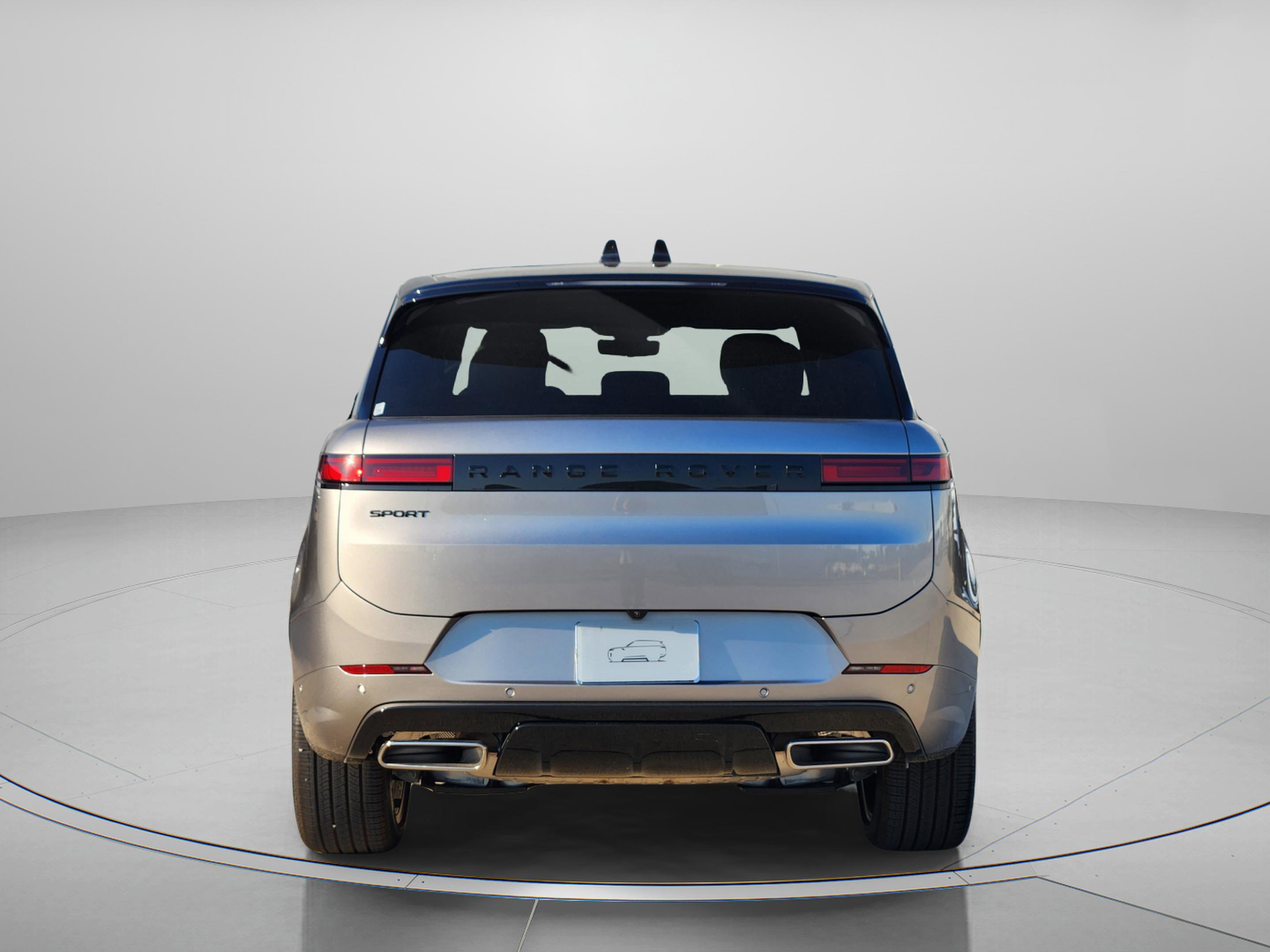 New 2026 Land Rover Range Rover Sport Dynamic SE AWD/4WD image 4