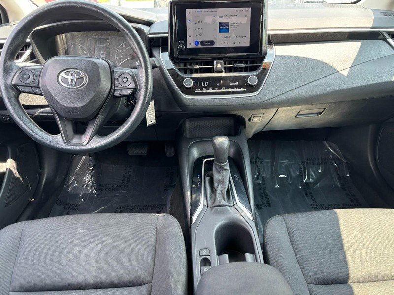 Used 2024 Toyota Corolla LE FWD image 11