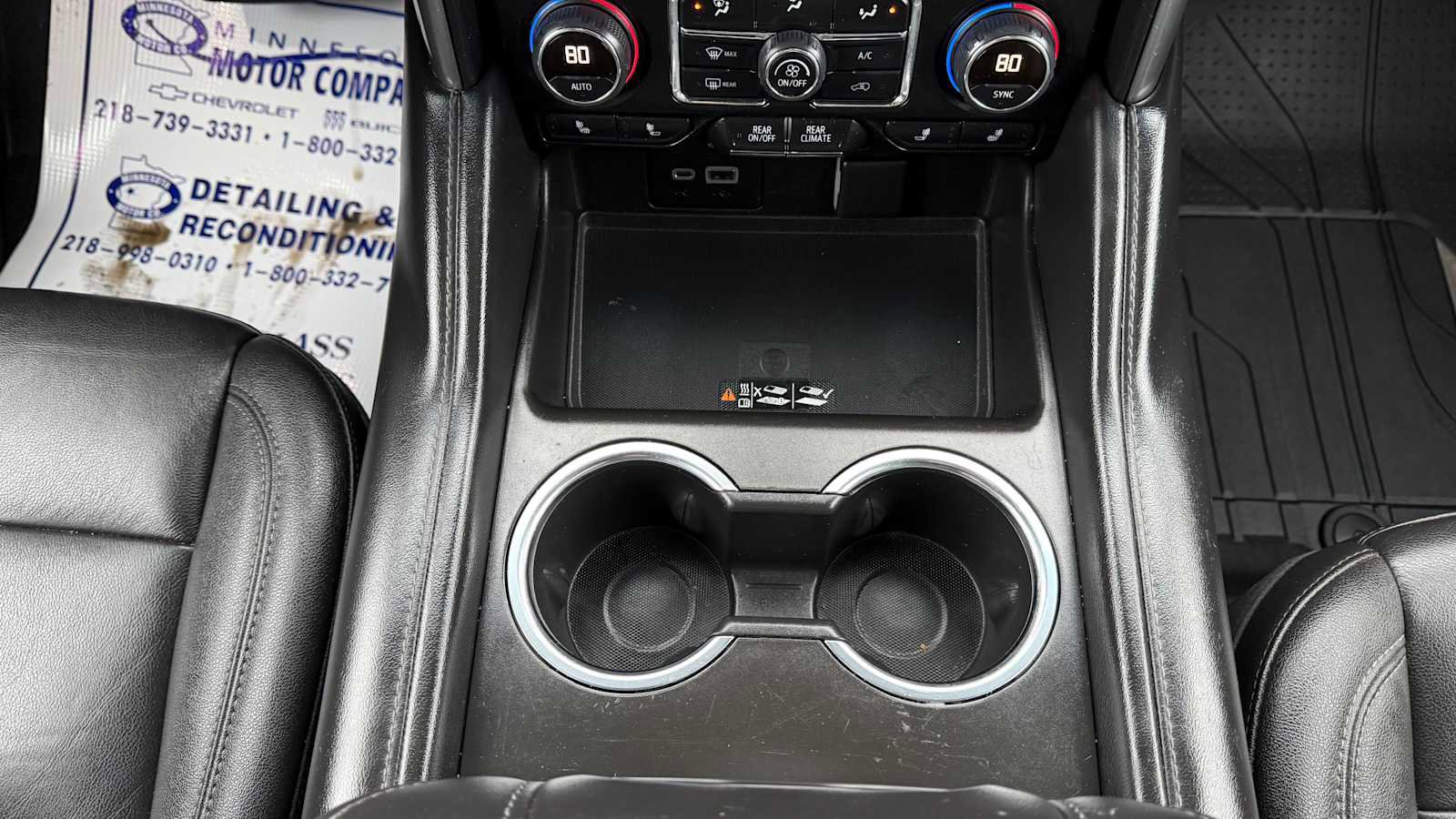 Used 2022 Chevrolet Tahoe Z71 w/ Off-Road Capability Package image 26